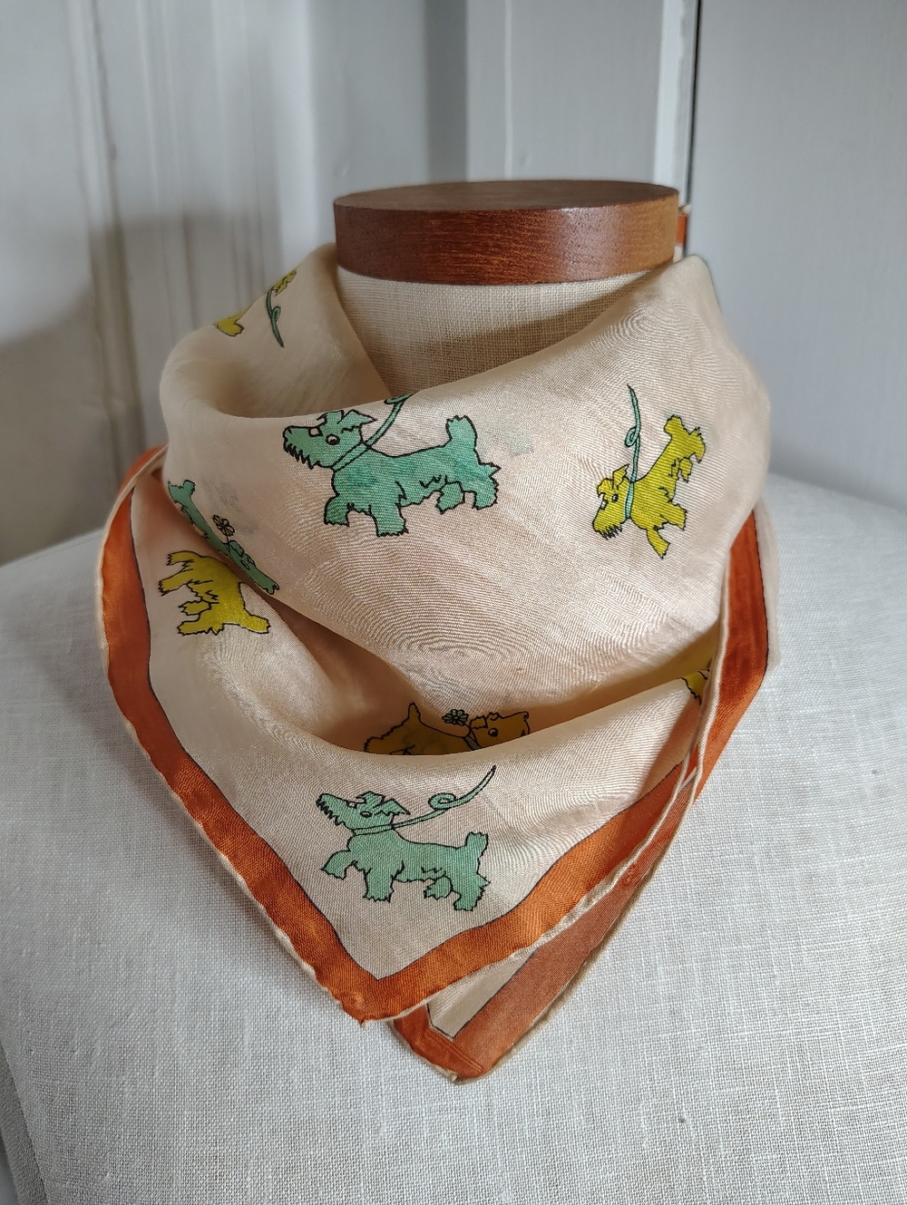 Vintage 1950s-1960s Scottie Dog Novelty Print Silk 17" Square Scarf